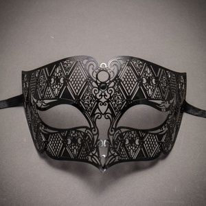 Classic Laser Cut Venetian Masquerade Mask- Black